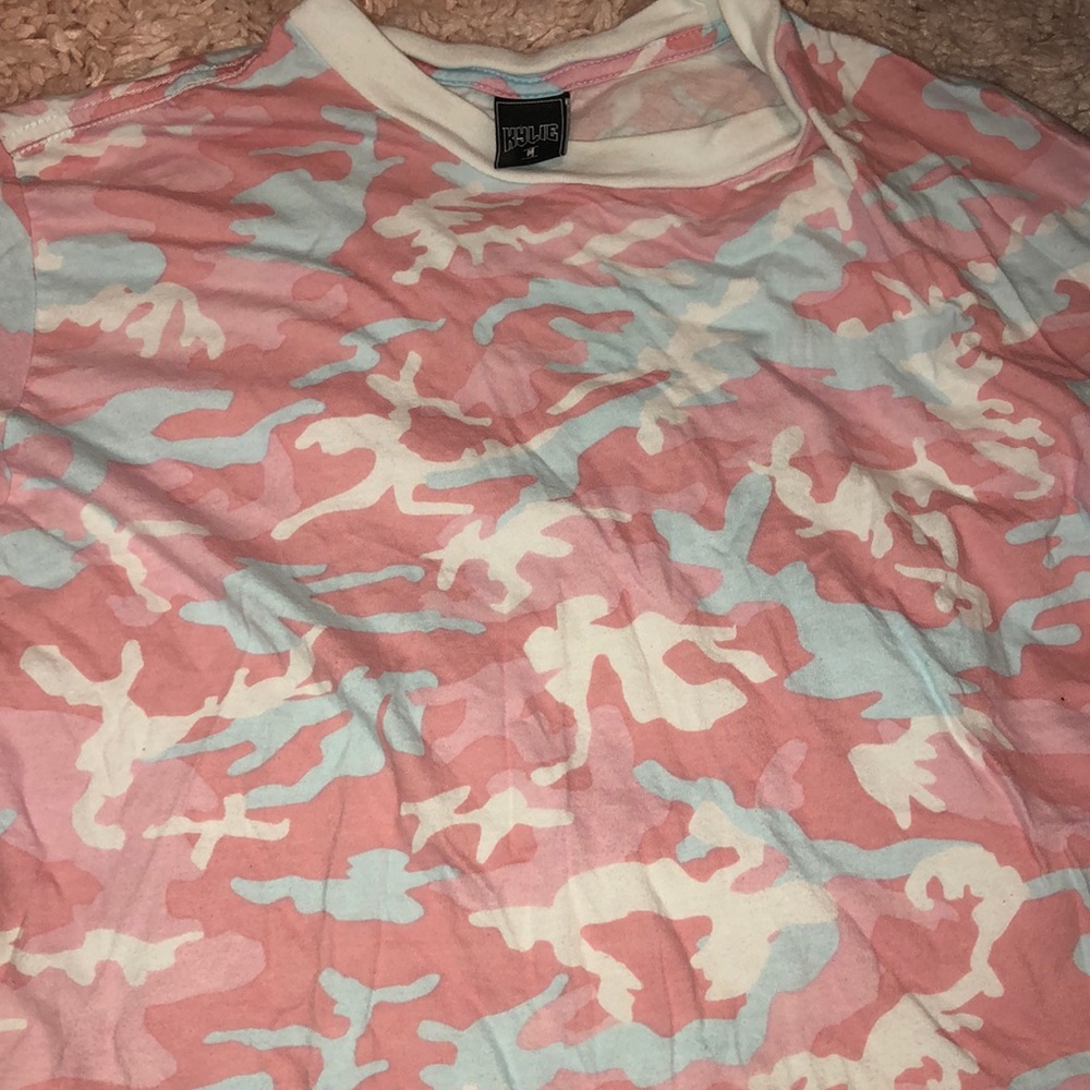 Kylie Camo Tee